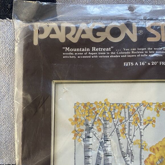NIB Vintage 70’s Paragon Mountain Retreat Crewel Stitchery Needlecraft Kit. USA - Picture 2 of 9